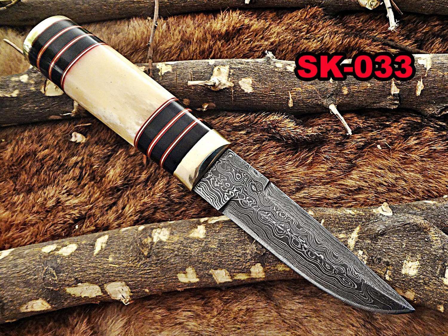 10"Long hand forged Twist pattern Damascus steel hunting Knife, Camel bone & bull horn scale with brass bolster, Cow hide leather sheath