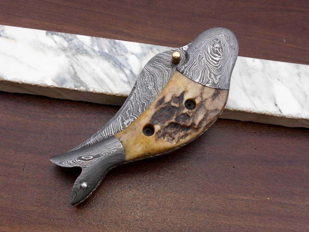 Fish shape 8 folding pocket knife available in 3 natural scales