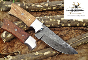 9" Long hand forged Damascus steel Skinning knife, 4.5" full tang blade, 2 colors wood scale with bolster, Cow hide Leather sheath included
