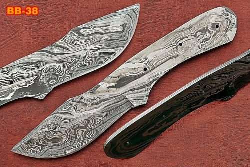 Clip point blank blade, 8.5" hand forged Damascus steel knife with 4" cutting