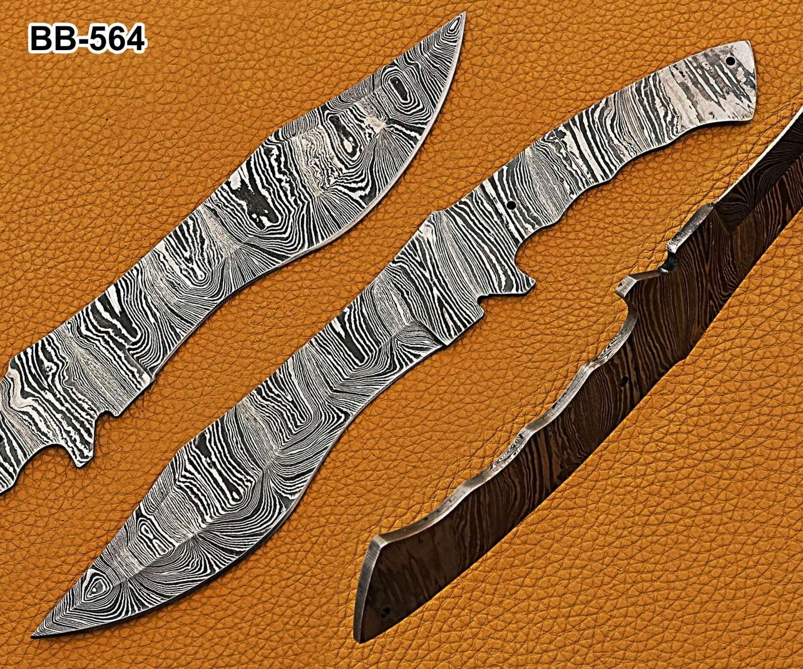 11 inches Long Dao Blade Hunting Knife, Hand Forged Ladder Pattern Damascus Steel Blade, 5" Finger Serration Scale Space with 4 Pin Hole, 6" Trailing Point Dao Blade with 5.5" Cutting Edge